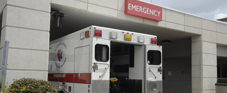 Emergency room with an EMT vehicle